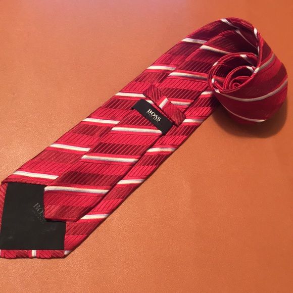 Hugo Boss Silk Tie - Picture 2 of 10